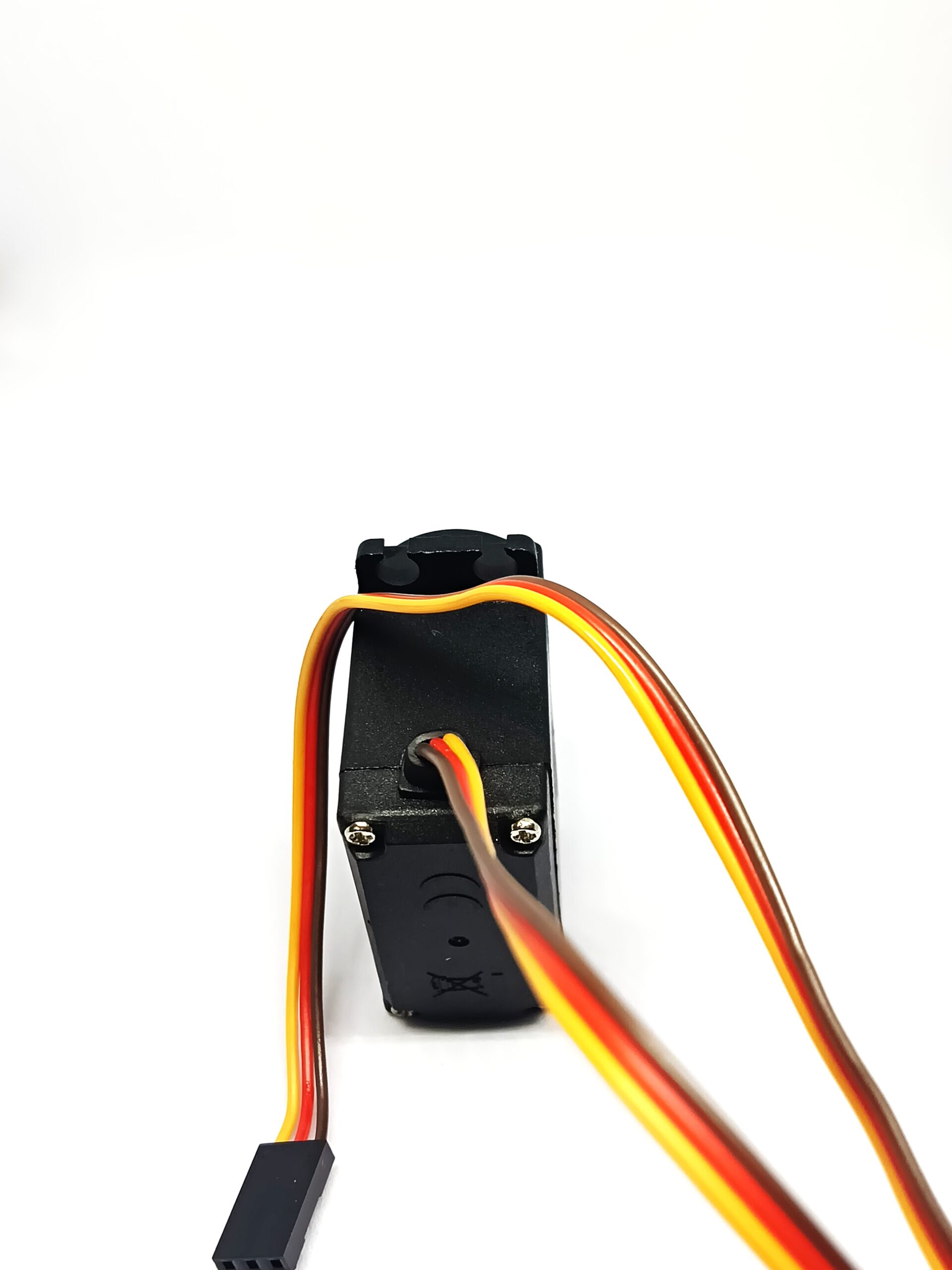 Tower Pro MG995 Metal Gear High Torque Servo Motor for Robotics & DIY Projects - Image 4